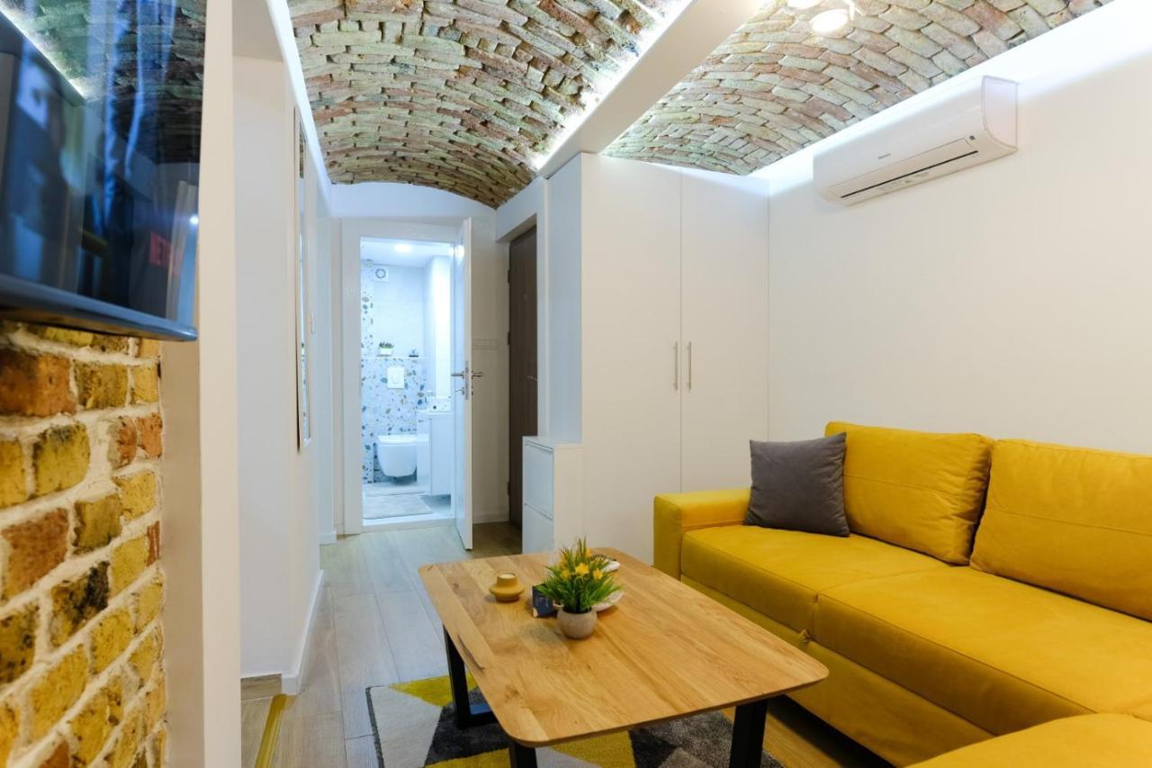 All Seasons Apartments Sarajevo With Free Parking Luaran gambar