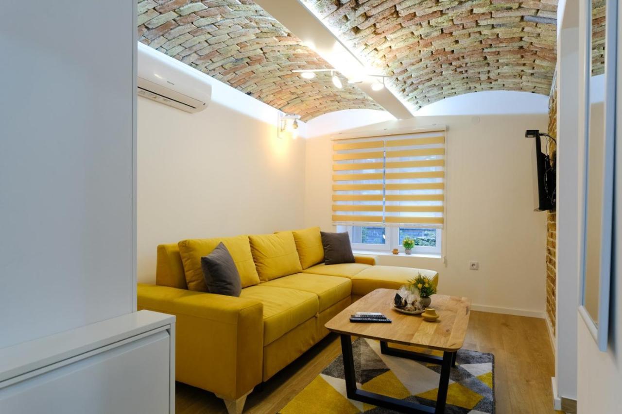 All Seasons Apartments Sarajevo With Free Parking Luaran gambar