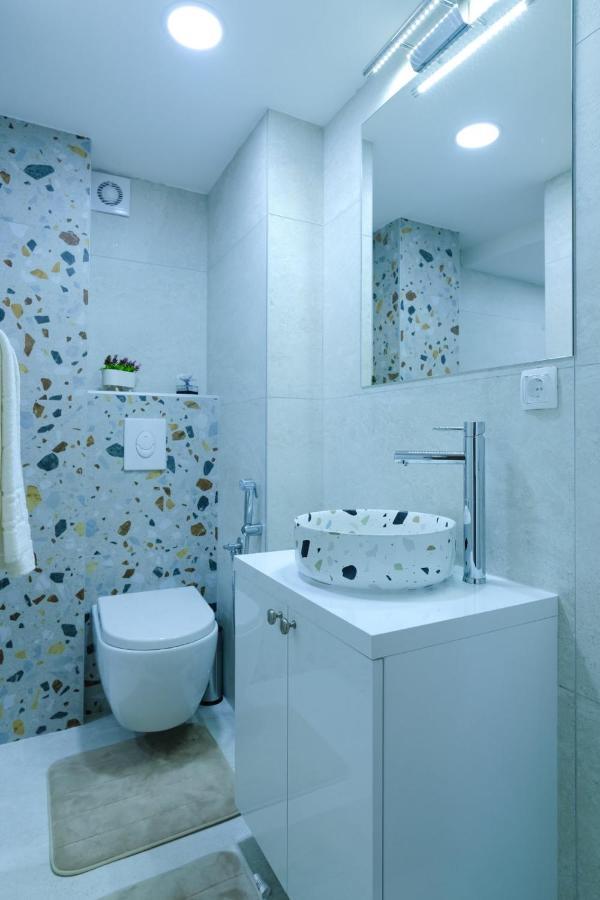 All Seasons Apartments Sarajevo With Free Parking Luaran gambar